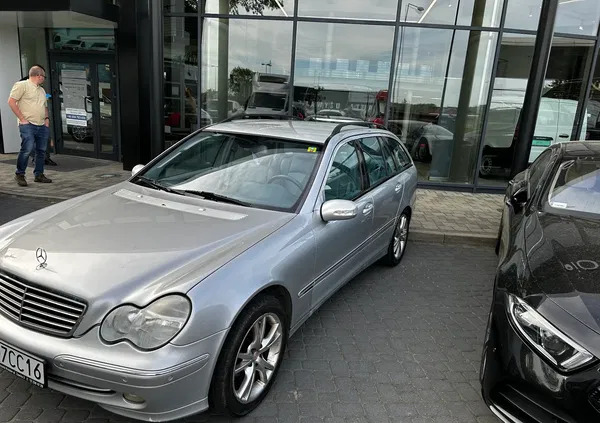 samochody osobowe Mercedes-Benz Klasa C cena 24900 przebieg: 233000, rok produkcji 2002 z Kraków